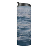 Bouteilles Isothermes Closeuse d'eau de mer (Tourné sur la droite)