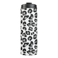 Empreinte de léopard en noir et blanc avec gris