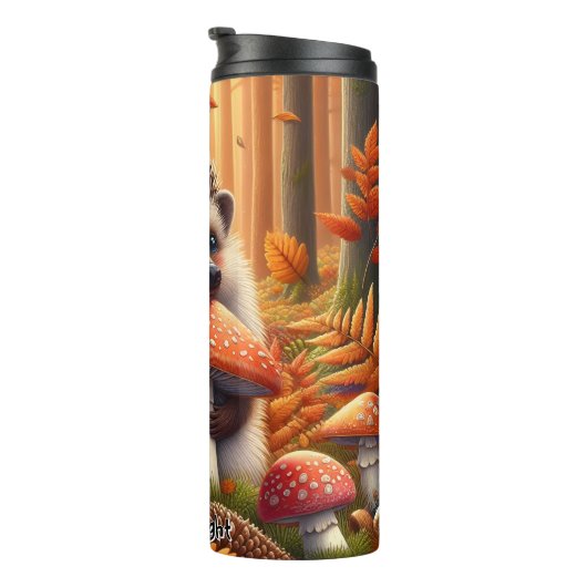Bouteilles Isothermes Hérisson tenant un champignon à l'automne (Tourné sur la droite)