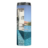 Bouteilles Isothermes Homme en piscine le matin (Dos)