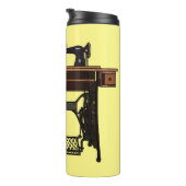 Bouteilles Isothermes Illustration de la machine à coudre (Tourné sur la droite)