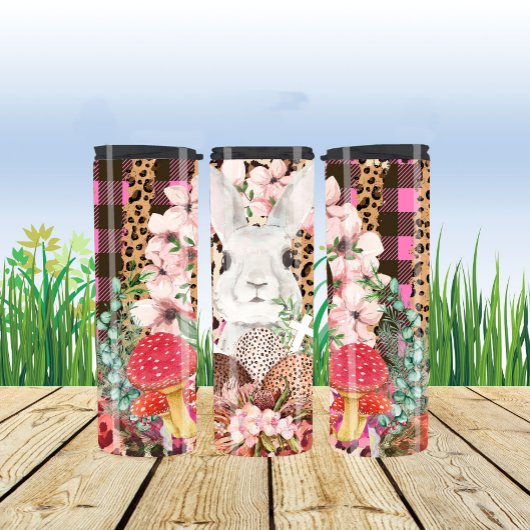 Bouteilles Isothermes Lapin Whimsical Au milieu des champignons et des o