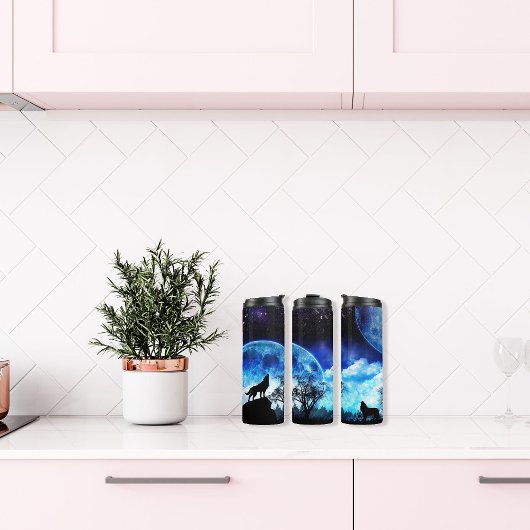 Bouteilles Isothermes Loups hurlant Sur Une Lune Bleue