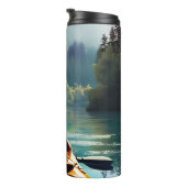 Bouteilles Isothermes Man Kayak sur un lac entouré d'arbres (Tourné sur la droite)