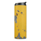 Bouteilles Isothermes Métal jaune fissuré : texture sale. (Tourné sur la gauche)