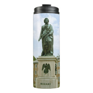 Bouteilles Isothermes Monument Mozart à Salzbourg, Autriche