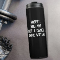 Noir Simple Drôle Citation Boire de l'eau avec un 