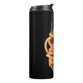 Bouteilles Isothermes Pâtes filées sur une fourchette, spaghetti de nour (Tourné sur la gauche)