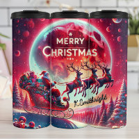 Père Noël au-dessus des pins gelés