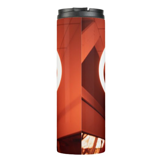 BOUTEILLES ISOTHERMES PERSONNE QUI ATTEINT LA LAMPE FLUORESCENTE I TOURN (Dos)