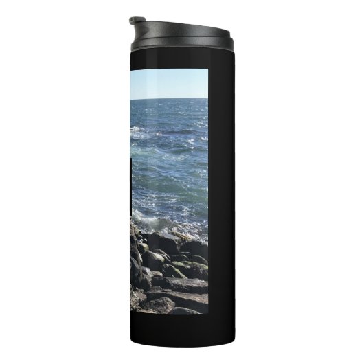 Bouteilles Isothermes Photo Ocean Waves and Rocks Initial Black (Tourné sur la droite)