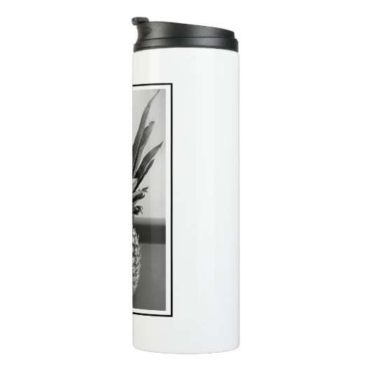 Bouteilles Isothermes Photo simple d'un ananas avec une initiale unique (Tourné sur la droite)