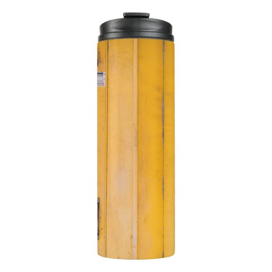 BOUTEILLES ISOTHERMES PORTE EN BOIS JAUNE FERMÉE AVEC PADLOCK (Devant)