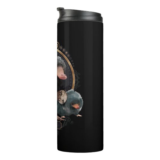 Bouteilles Isothermes Portrait Art nouveau de NIFFLER™s (Tourné sur la droite)
