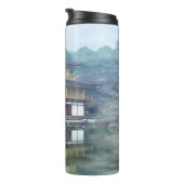 Bouteilles Isothermes Pose sur le Pavillon d'Or (Tourné sur la droite)