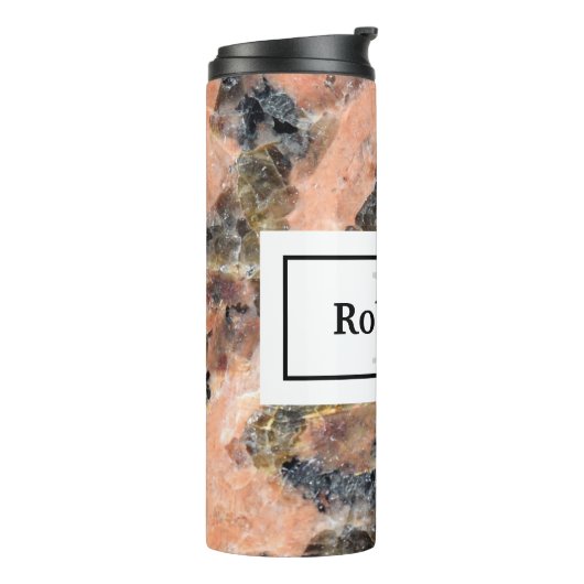 Bouteilles Isothermes Texture rocheuse en granit rose avec nom et monogr (Tourné sur la gauche)