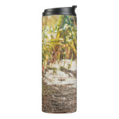 BOUTEILLES ISOTHERMES TIGER BROWN DANS LE GESTE DE MARCHE (Tourné sur la gauche)