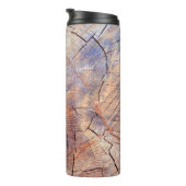 Bouteilles Isothermes Un arbre coupé. Bois de bois dans les bois. Textur (Tourné sur la droite)