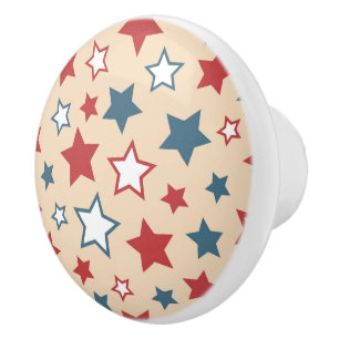Bouton De Porte En Céramique Étoiles rouges et bleues, 4 juillet, fond beige