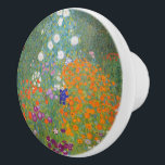 Bouton De Porte En Céramique Jardin aux fleurs (Gustav Klimt)<br><div class="desc">Ce dessin présente une peinture de l'artiste autrichien Gustav Klimt (1862-1918). C'est une représentation d'un beau jardin fleuri dans le style typiquement impressionniste de Klimt. Les fleurs ont presque l'air d'être débordantes, et il est impossible de ne pas se sentir soulagé par leur beauté. L'oeuvre originale a été achevée en...</div>