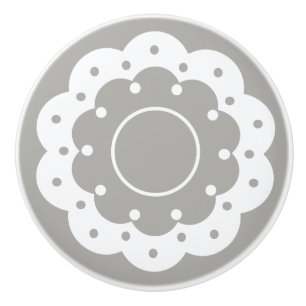 Bouton De Porte En Céramique Lacy blanc découpé doily look gris