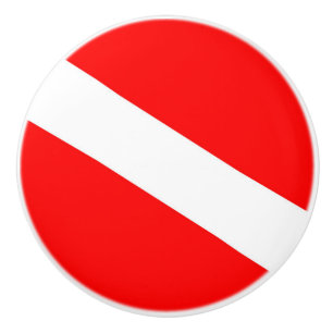 Bouton De Porte En Céramique le symbole diagonal rouge de la plongée sous-mari