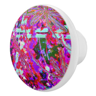 Bouton De Porte En Céramique Libellules Pop Art sur un mug rose latte