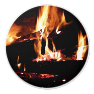 Bouton De Porte En Céramique Logs dans la cheminée Photographie de feu chaud