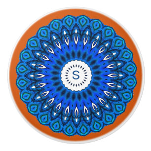 Bouton De Porte En Céramique Mandala bleu sur une Pêche foncée avec tiroir init
