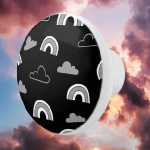 Bouton De Porte En Céramique Nuages gris et arcs-en-ciel sur un bouton en céram