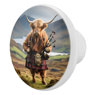 Bouton De Porte En Céramique Scottish Highland Cow Bagpipe Player,