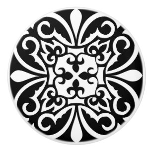 Bouton De Porte En Céramique Tuile marocaine - noir avec l'arrière - plan blan