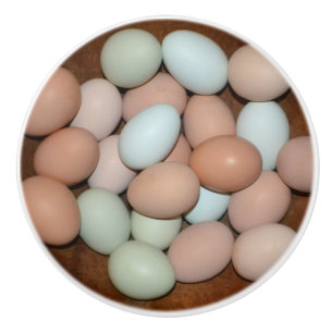 Bouton en céramique d'oeuf