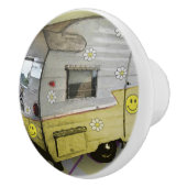 Bouton vintage jaune de remorque de campeur (Droite)