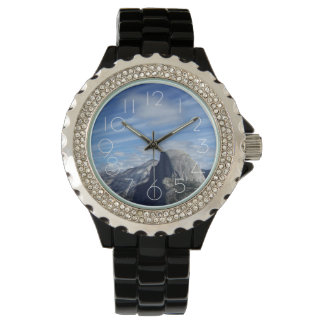 Boven halve koepel horloge