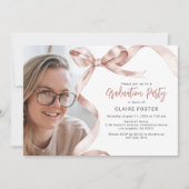Bow Beige tendance Photo Graduation Invitation (Devant)