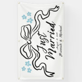 Bow moderne et fleurs juste marié bannière de voit (Vertical)