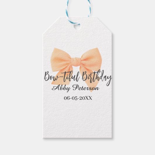 Bow-tiful birthday orange bow name date simple pas cadeaulabel (Voorkant)