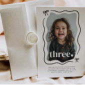 Bow Wavy Border Photo 3e anniversaire Invitation