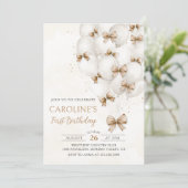Bows Beige Balloons Anniversaire Invitation (Debout devant)