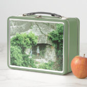 Box Fille dans la boîte à lunch verte Armory (En situation)