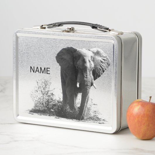 Box Personalised Splashing Elephant Lunch Tin/Box (En situation)