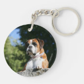 Boxer Dog Laying on a Rock Sleutelhanger (Achterkant)
