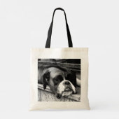 Boxerhond op vensterbank BTCNA Tote Bag (Achterkant)