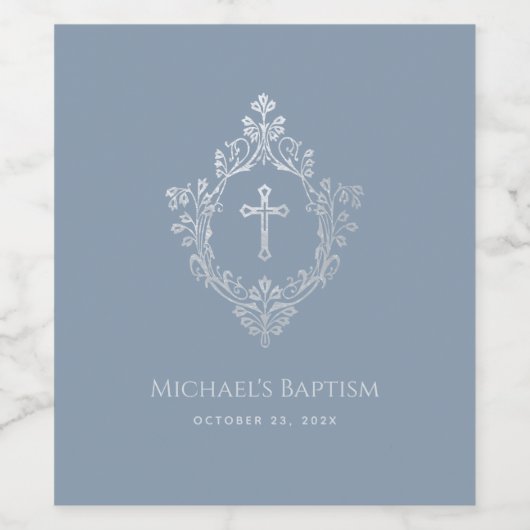 Boy Baptism Crest Dusty Blue Elegant Wijn Etiket (Enkel label)