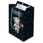 Boy Birthday Gift Bag met Space Teddy Bear Medium Cadeauzakje (Voorkant Gekanteld)