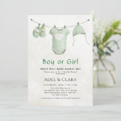 Boy or Girl Gender Reveal Invitation (Debout devant)