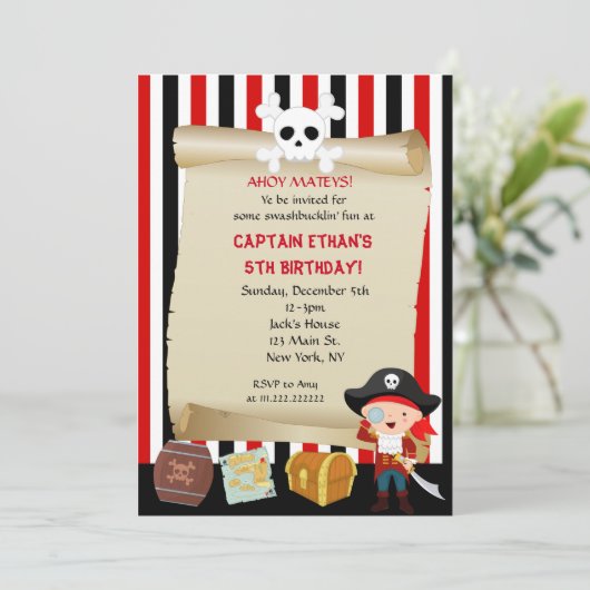 Boy Pirate Invitations d'anniversaire (Debout devant)