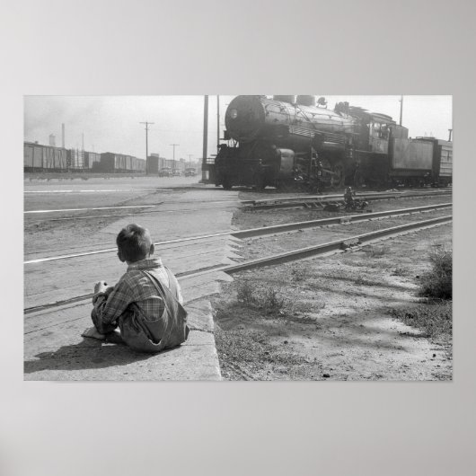 Boy Watching Trains, 1939.  foto Poster (Voorkant)