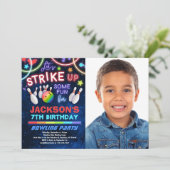 Boys Bowling Anniversaire Fête Photo Invitation (Debout devant)
